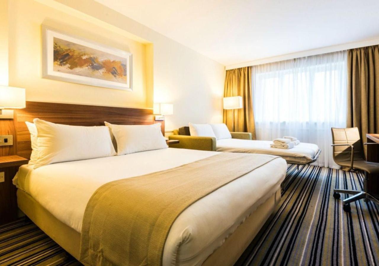 Holiday Inn Chester South By Ihg Ngoại thất bức ảnh